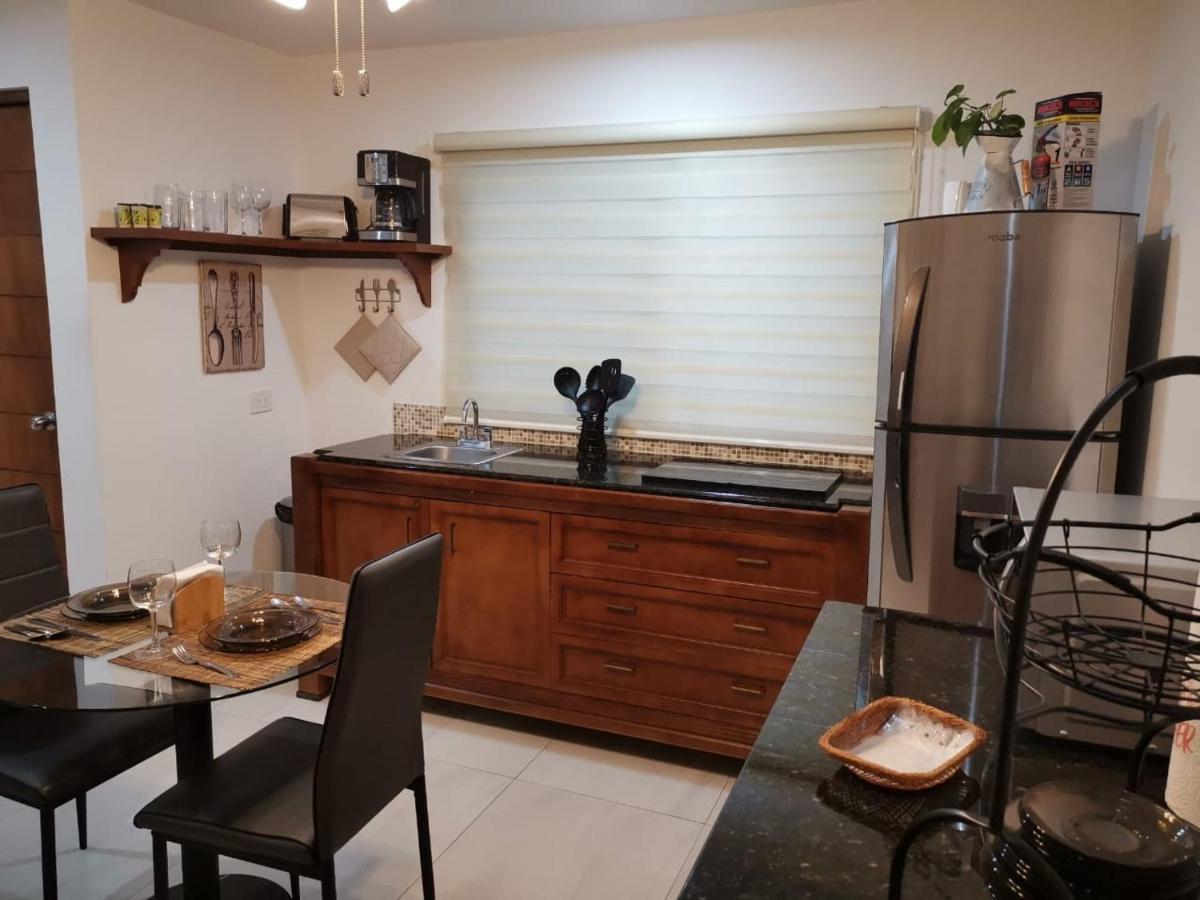 Ferienwohnung Departamentos Con Alberca Mazatlán Exterior foto