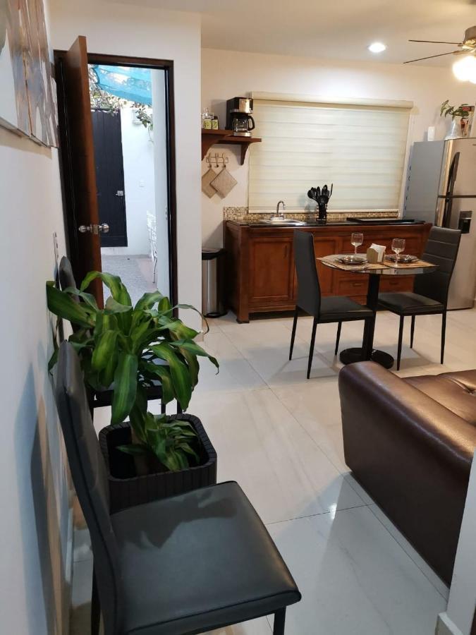 Ferienwohnung Departamentos Con Alberca Mazatlán Exterior foto